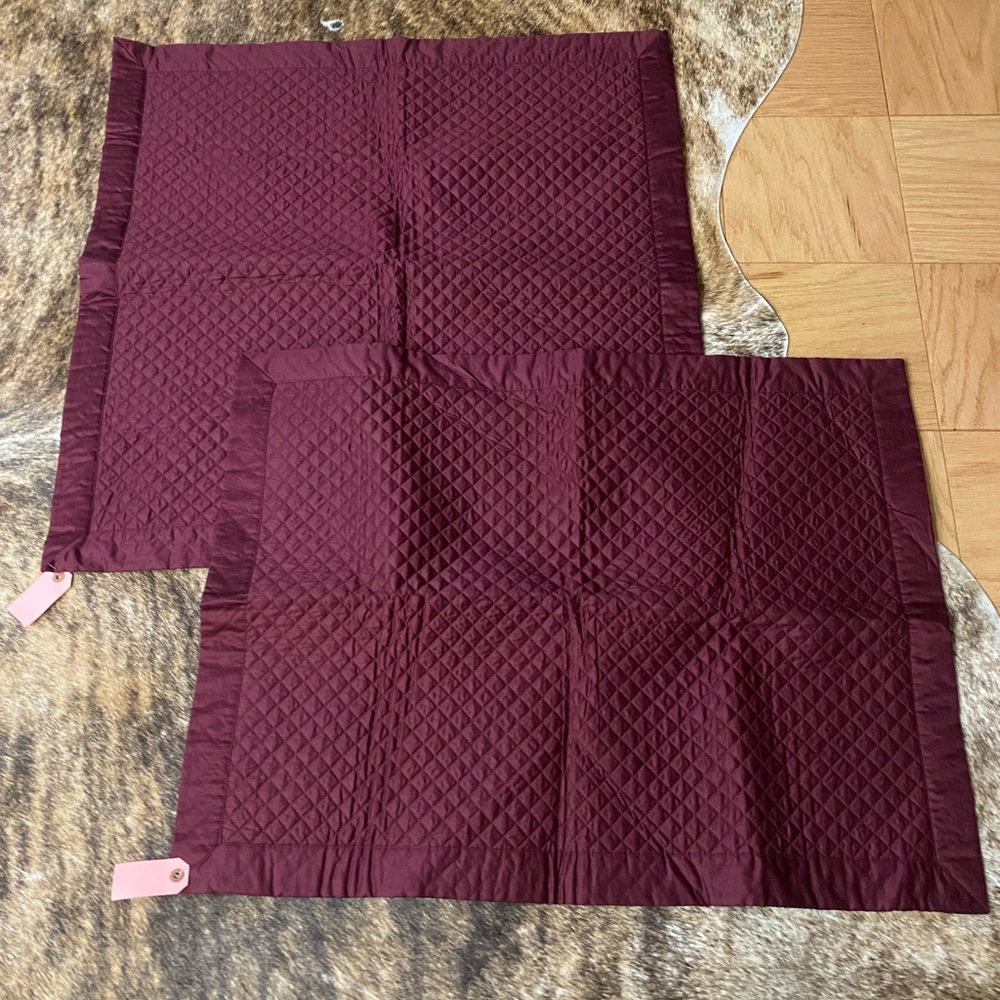New Ralph Lauren Wyatt diamond set  Shams burgundy . size euro +standard